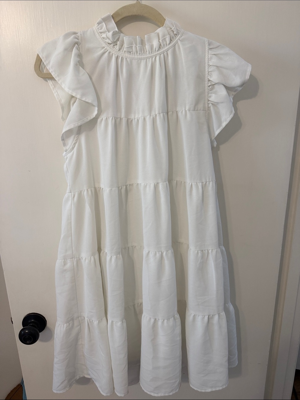 entro Small White Ruffle-Tiered Dress